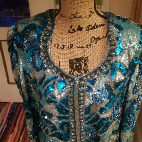 VINTAGE "FANTASY BY LISA KANE" - Picture 2 of 5